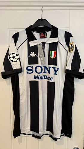 Kappa juventus home shirt - kappa,