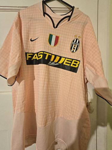 Nike juventus away shirt pink - nike,