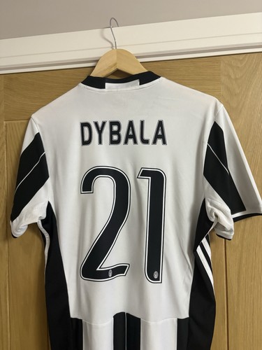Juventus home shirt - 15/16,