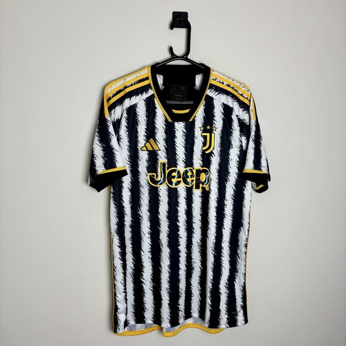 Juventus football shirt - football,